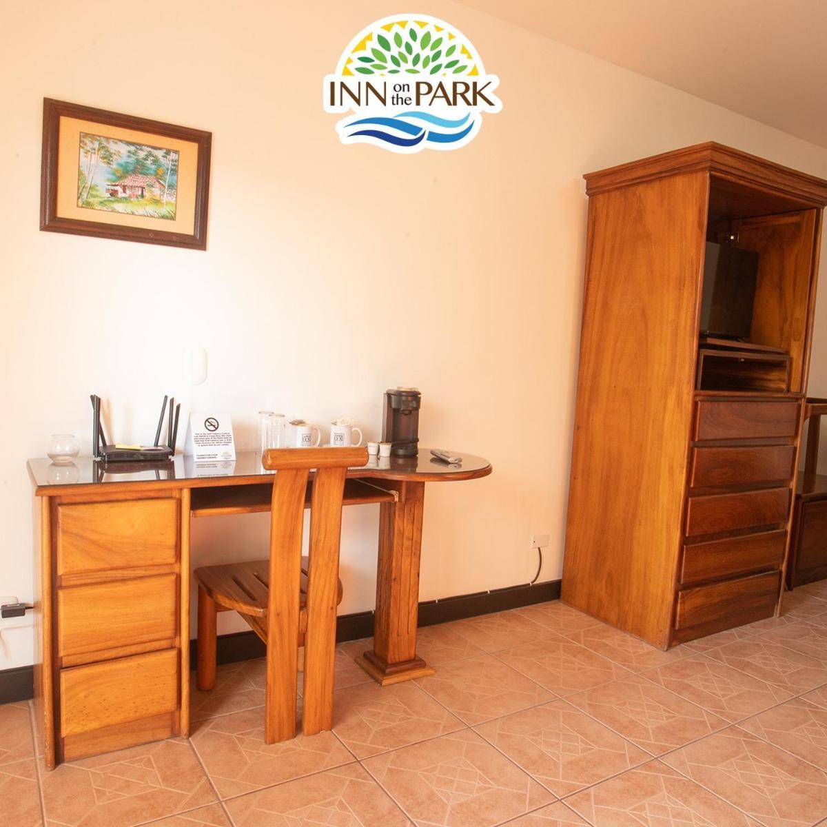 Inn On The Park Manuel Antonio Esterno foto