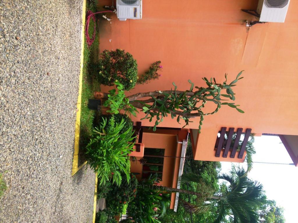 Inn On The Park Manuel Antonio Esterno foto
